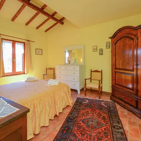 Holiday Borgo Rossini La Cascina * カスティリオーネ・デル・ラーゴ